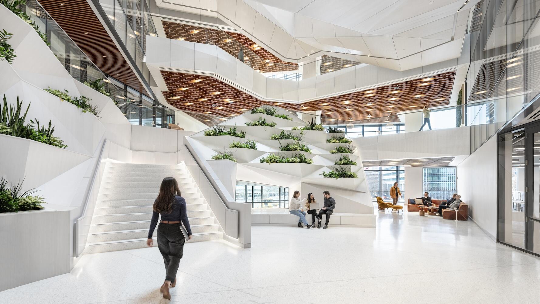 325 Binney Street, Moderna HQ